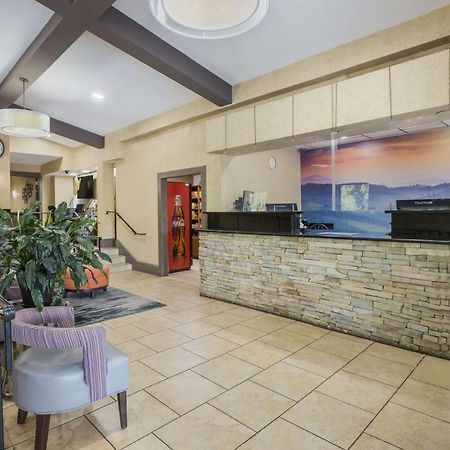 Best Western Asheville-Blue Ridge Parkway Exterior foto